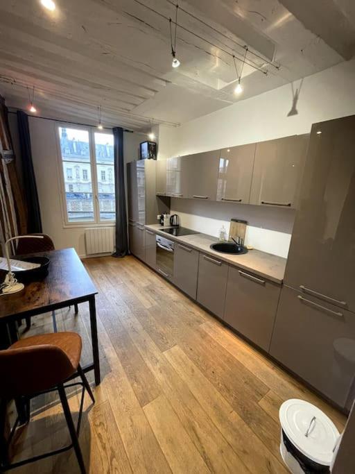 Amazing Flat Views Seine River Appartement *